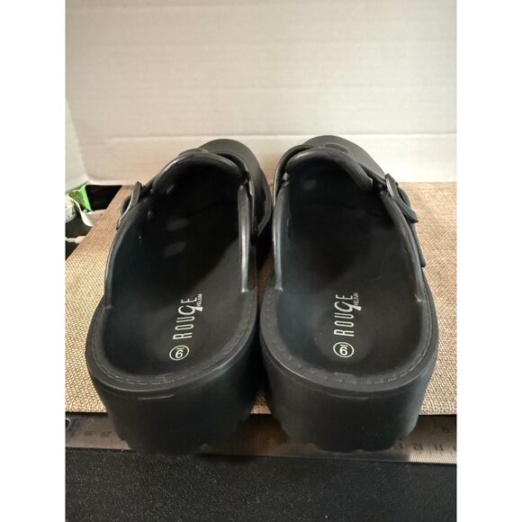 Womens NWOT Buckle Detail Clogs Size 9 by Rouge, Black - Picture 3 of 4